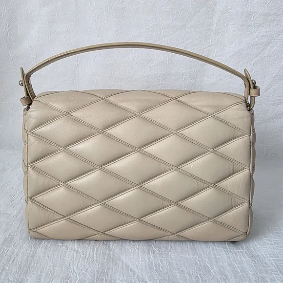 Auth Louis Vuitton Lambskin Go-14 Malletage MM Shoulder Bag - Picture 2 of 9